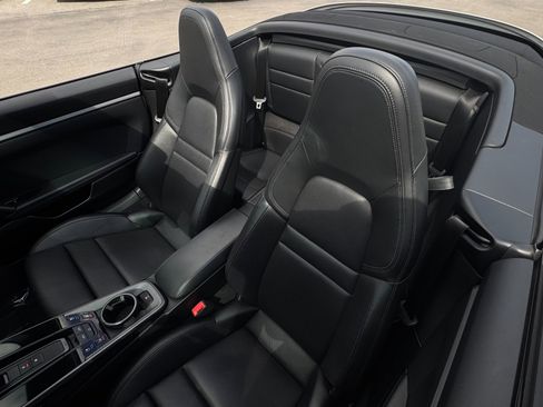 Used 2020 Porsche 911 Carrera 4S image 46