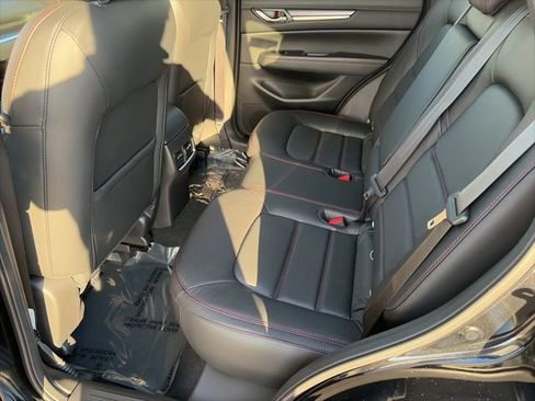 New 2025 MAZDA CX-5 Carbon Edition image 17
