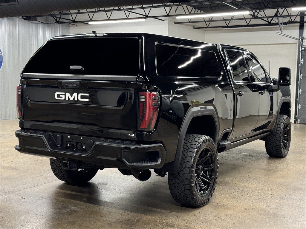 Used 2024 GMC Sierra 2500 AT4 w/ AT4 Premium Plus Package AWD/4WD image 14