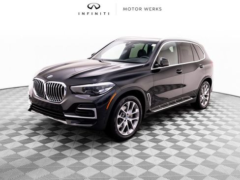 Used 2023 BMW X5 xDrive40i w/ Premium Package AWD/4WD image 1