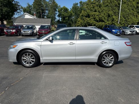 Used 2011 Toyota Camry Hybrid FWD image 6