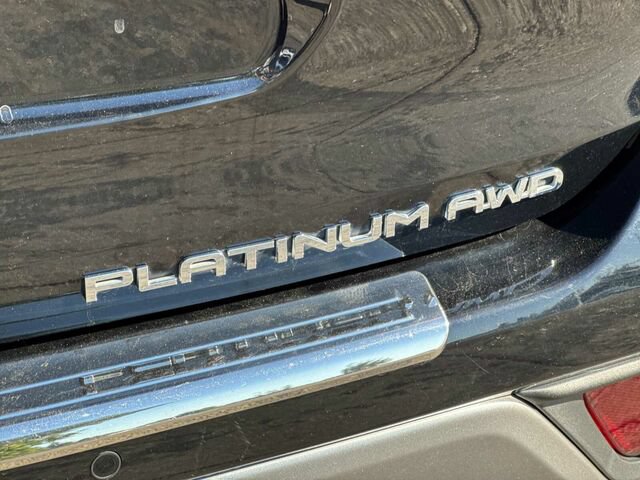 Used 2022 Toyota Highlander Platinum AWD/4WD image 35