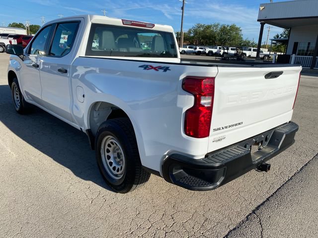 Used 2022 Chevrolet Silverado 1500 W/T w/ Trailering Package AWD/4WD image 4