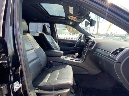 Used 2018 Jeep Grand Cherokee Limited image 14