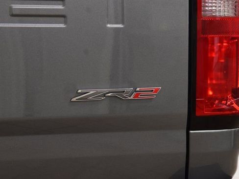 Used 2022 Chevrolet Colorado ZR2 image 20