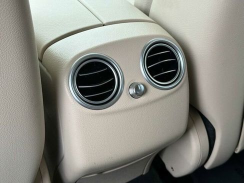 Used 2023 Mercedes-Benz GLC 300 4MATIC Coupe image 16