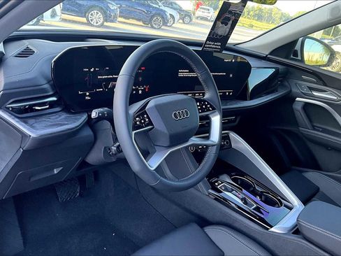 New 2025 Audi Q5 Premium Plus image 8