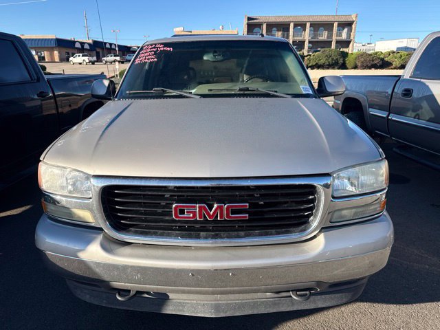 Used 2005 GMC Yukon SLE w/ Skid Plate Package AWD/4WD image 2