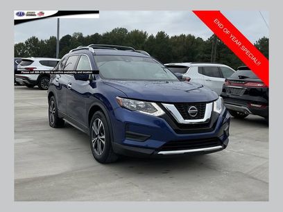 Used 2020 Nissan Rogue SV w/ Premium Package