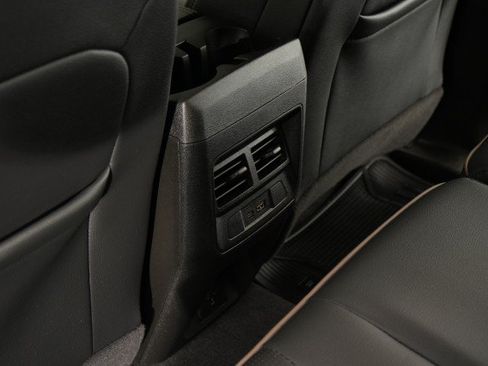 Used 2024 GMC Canyon Denali AWD/4WD image 54