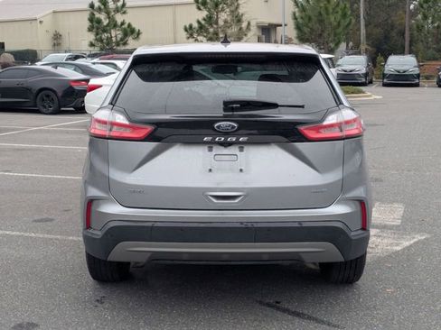 Used 2022 Ford Edge SEL image 4