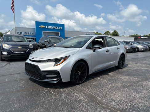 Used 2020 Toyota Corolla SE FWD image 1