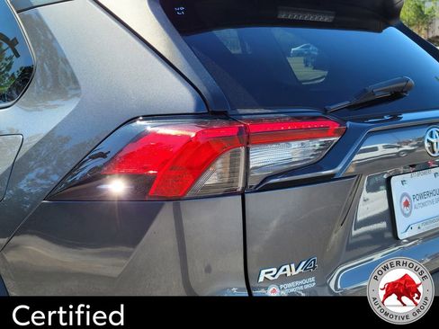 Used 2022 Toyota RAV4 XLE image 13