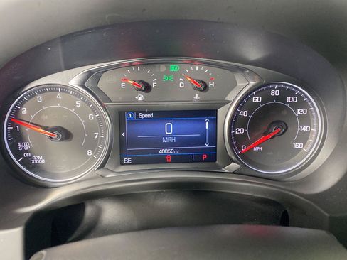 Used 2023 GMC Terrain SLE w/ Driver Convenience Package AWD/4WD image 24