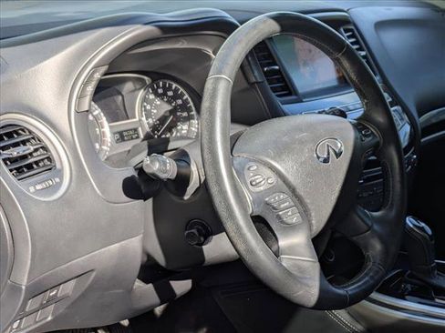 Used 2019 INFINITI QX60 Luxe w/ Essential Package image 3