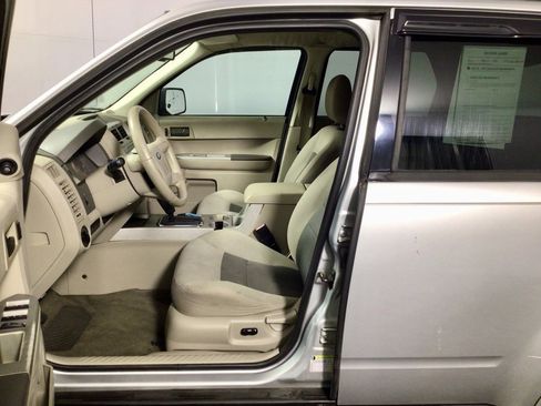 Used 2008 Ford Escape XLT image 15