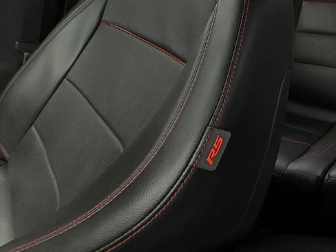 Used 2022 Chevrolet Equinox RS w/ RS Leather Package FWD image 12
