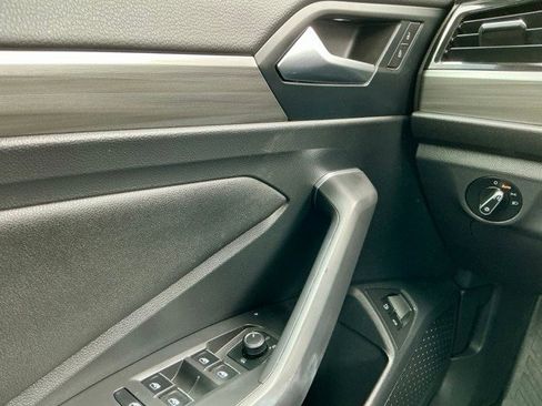 Used 2021 Volkswagen Jetta SEL image 19