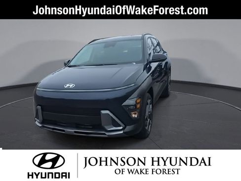 New 2026 Hyundai Kona SEL Premium FWD image 3