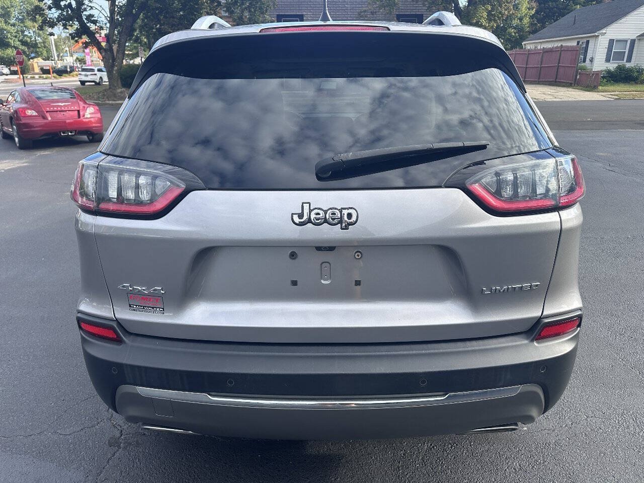 Used 2019 Jeep Cherokee Limited AWD/4WD image 5