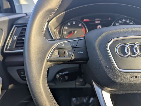 Used 2022 Audi Q5 2.0T Premium image 27