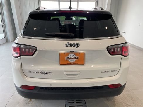 Used 2025 Jeep Compass Limited AWD/4WD image 3
