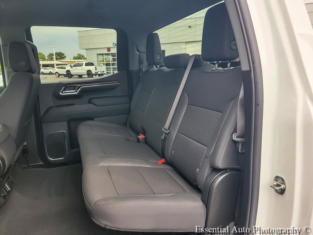 Certified 2024 Chevrolet Silverado 1500 LT AWD/4WD image 11