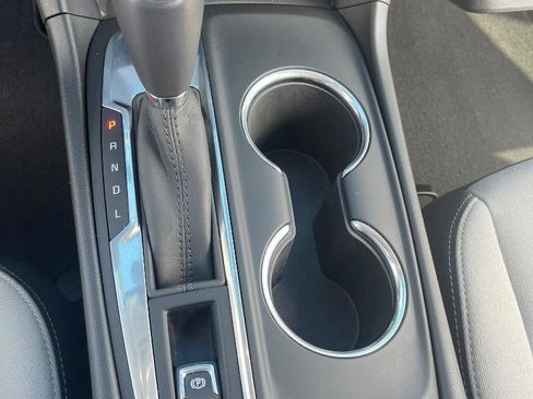 Used 2019 Chevrolet Equinox LT image 26