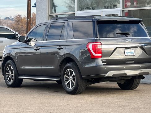 Used 2020 Ford Expedition XLT w/ Equipment Group 202A image 6