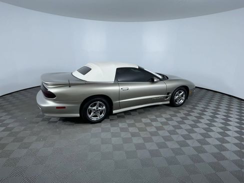 Used 2002 Pontiac Firebird Trans Am image 9