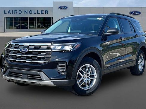 New 2026 Ford Explorer Active AWD/4WD image 1