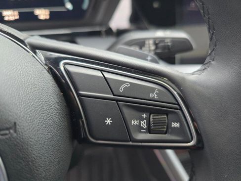 Used 2025 Audi A3 2.0T Premium w/ Convenience Package image 32