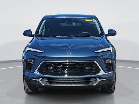 Certified 2024 Buick Encore GX Preferred w/ Comfort Package image 8