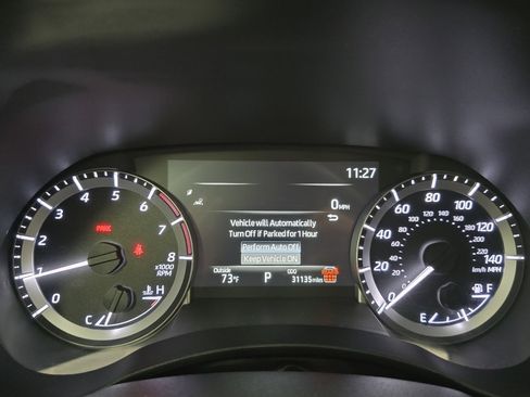 Certified 2025 Toyota Highlander LE FWD image 24