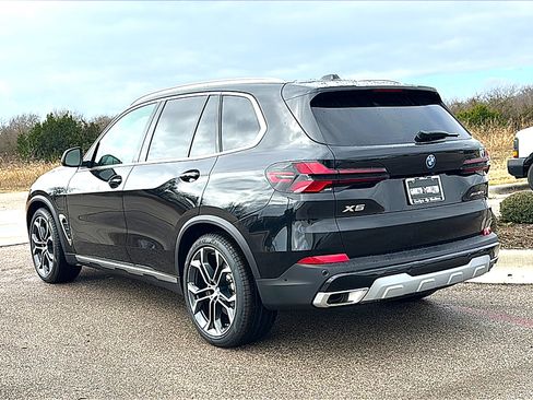 New 2026 BMW X5 xDrive50e AWD/4WD image 6