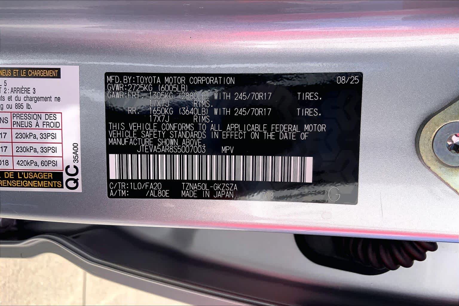 Used 2025 Toyota 4Runner SR5 RWD image 33