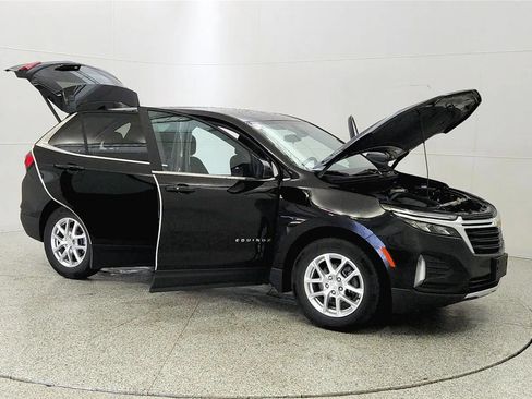 Used 2023 Chevrolet Equinox LT FWD image 9
