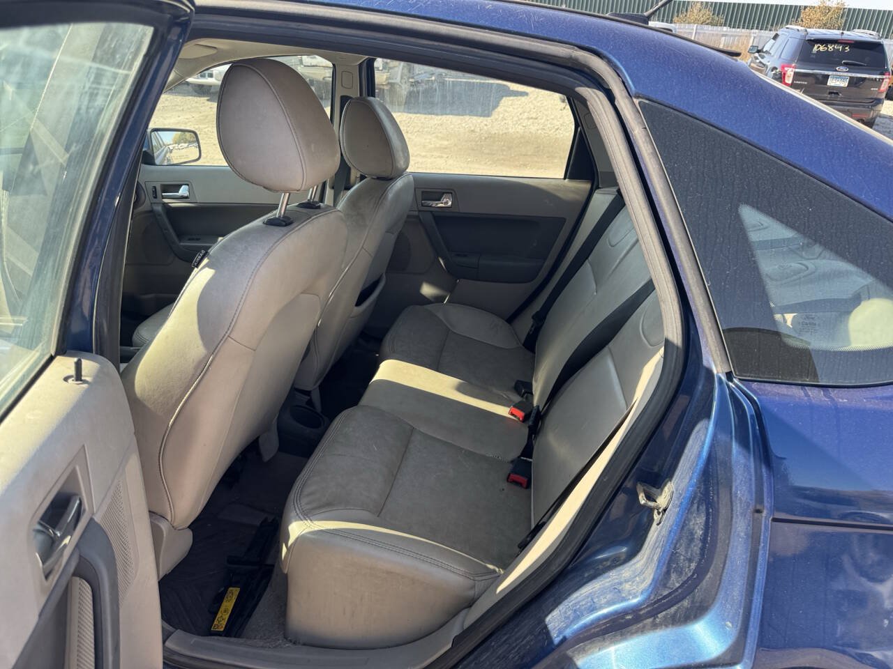 Used 2008 Ford Focus SES FWD image 22