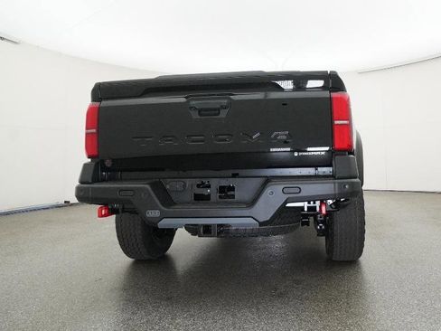 New 2025 Toyota Tacoma Trailhunter AWD/4WD image 32