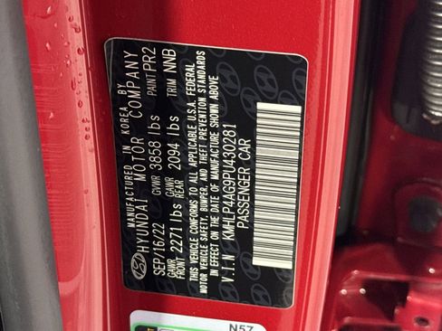 Used 2023 Hyundai Elantra Limited w/ Cargo Package image 41