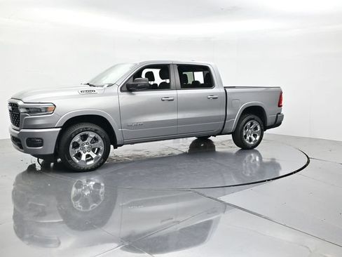 Used 2025 RAM 1500 Big Horn AWD/4WD image 5