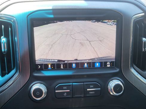 Used 2022 GMC Sierra 3500 Denali w/ Denali Ultimate Package AWD/4WD image 35