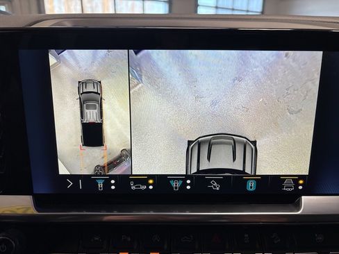 Used 2023 Chevrolet Silverado 1500 RST image 17