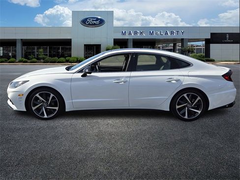 Used 2023 Hyundai Sonata SEL Plus image 2