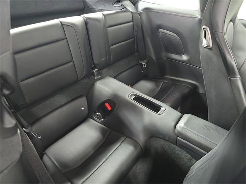 Used 2019 Porsche 911 Turbo S image 26