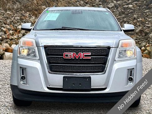 Used 2015 GMC Terrain SLE w/ Convenience Package AWD/4WD image 3