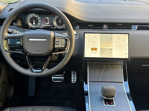 New 2026 Land Rover Range Rover Evoque Dynamic SE image 15