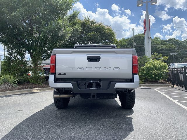 Used 2026 Toyota Tacoma TRD Off-Road AWD/4WD image 7