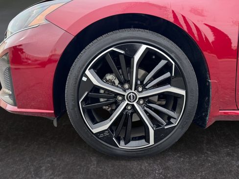 Used 2023 Nissan Altima 2.5 SR image 9