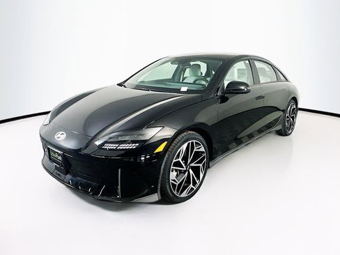 Used 2024 Hyundai Ioniq 6 SEL RWD image 3